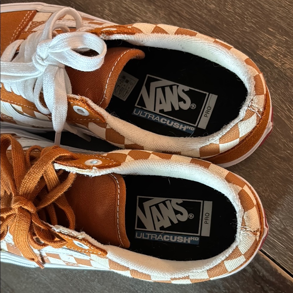 Men’s Vans Checkerboard Old Skool Pro Shoes Golden Oak - Picture 5 of 7